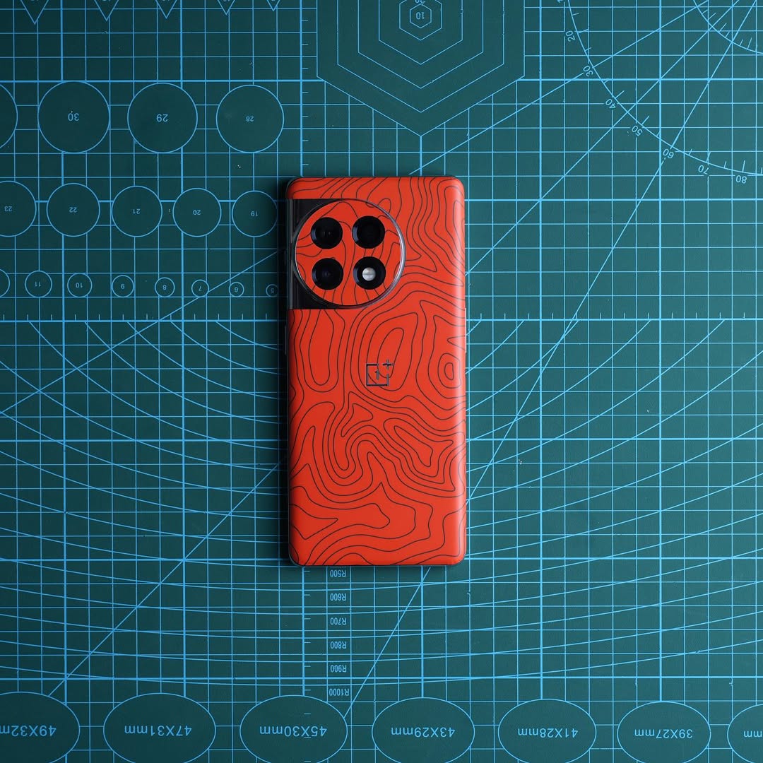 Flow Special Edition Red